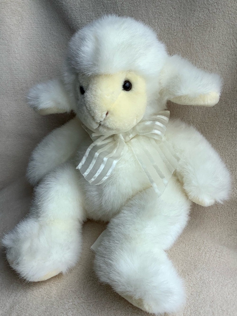 Russ Berrie Plush Fluffles Winter White Cream Lamb w Ribbon Stuffed Animal Toy